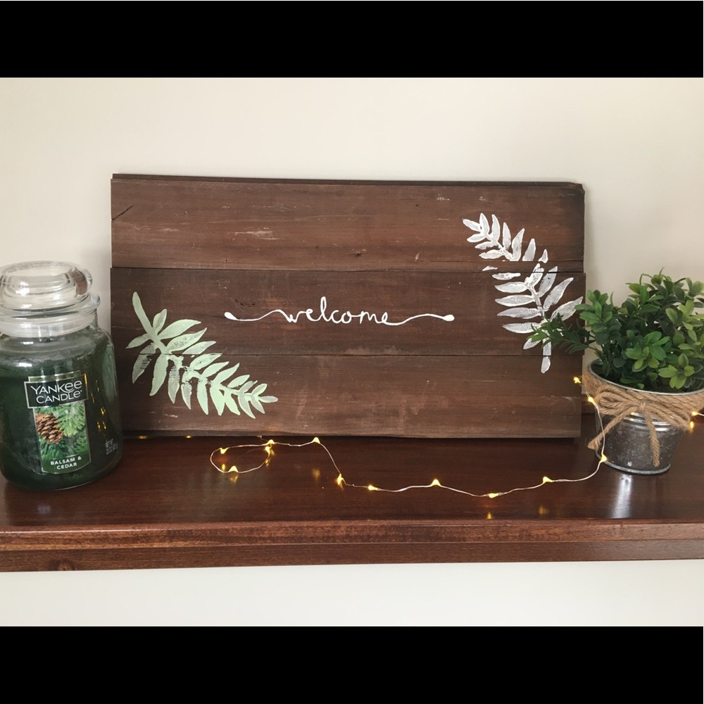 Hand painted welcome sign